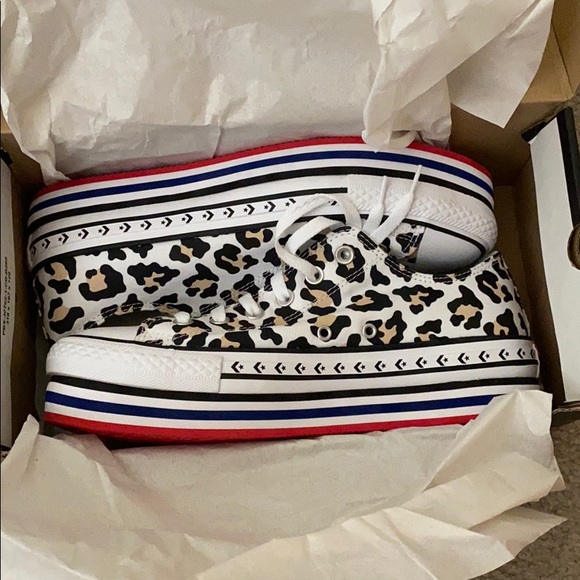 platform cheetah print converse